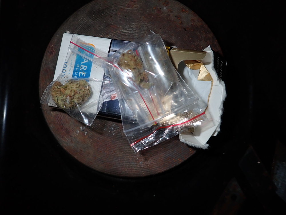 ОДМВР – Разград: 40-годишен мъж от Кубрат е задържан за притежание и разпространение на дрога