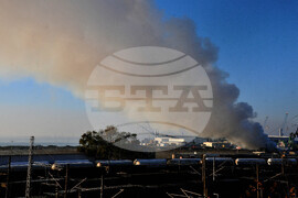 Бургас - пристанище - пожар