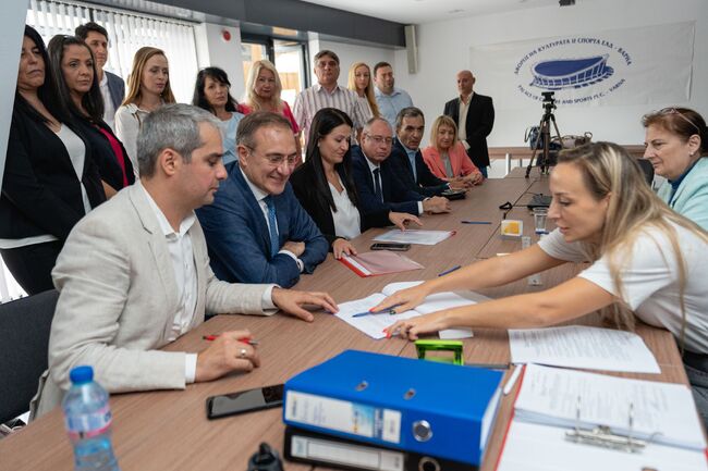 В Деня на независимостта „БСП – ОБЕДИНЕНА ЛЕВИЦА“ се регистрира за вота във Варна