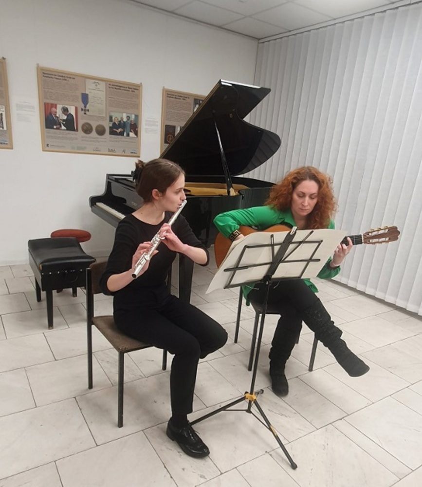 Bratislava Students Perform in Bulgarian Cultural Institute