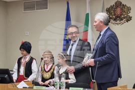 Плевен - коледари - Общински съвет