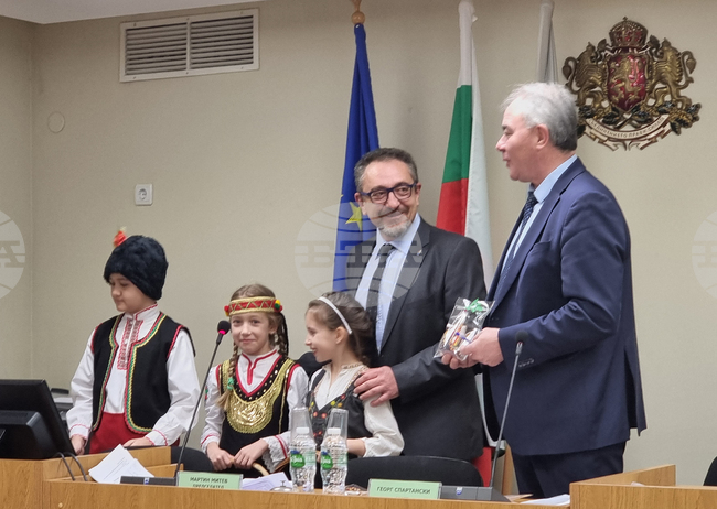 Плевен - коледари - Общински съвет