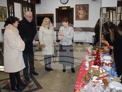 Снимка: Община Видин - Благотворителен базар в СУ "Цар Симеон Велики".