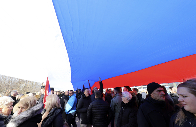 Косовските сърби излязоха на мирен протест в Северно Косово с посланието, че "Косово е сърцето на Сърбия"