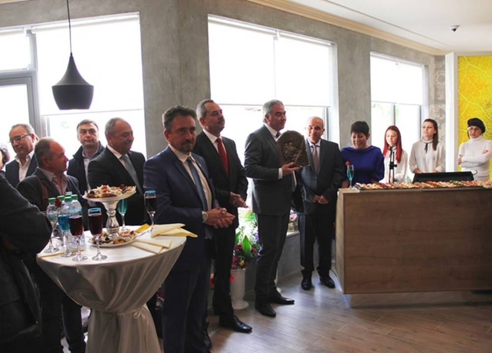 Продължаваме промяната: Поредна болница ще се строи върху детска спортна площадка в Плевен