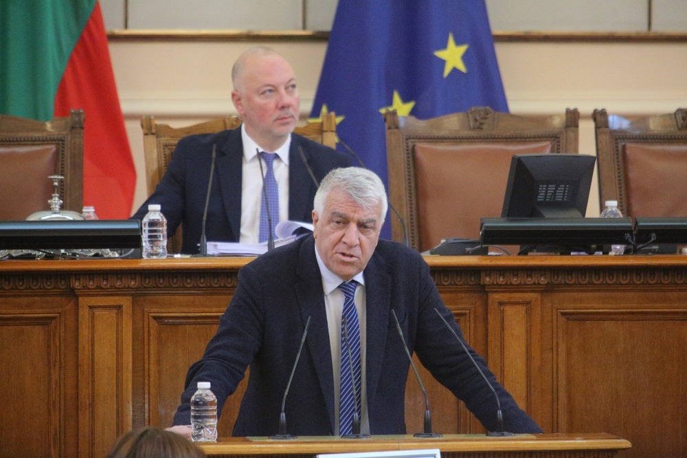 Проф. Гечев: Вижда се добър синхрон между ГЕРБ и служебния кабинет на Радев