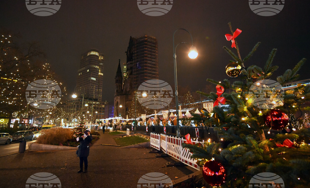 Германия - Берлин - празнични светлини