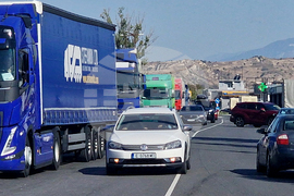 Граничен пункт „Кулата“  - трафик