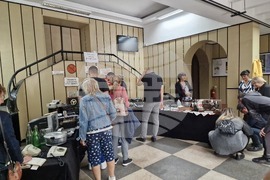 Костенец - НЧ „Прогрес -1907“ - изложба „Назад във времето“ - откриване