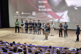 Варна - фестивал „Златна роза“ - „Триумф“ - премиера