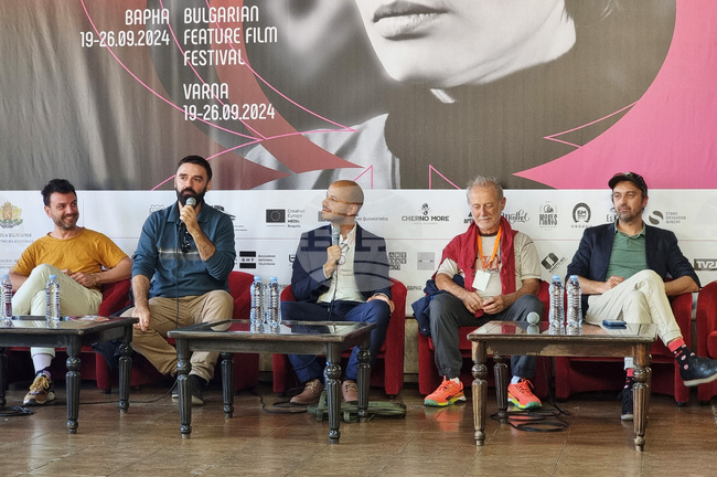 Варна - фестивал „Златна роза“ - „Триумф“ - премиера