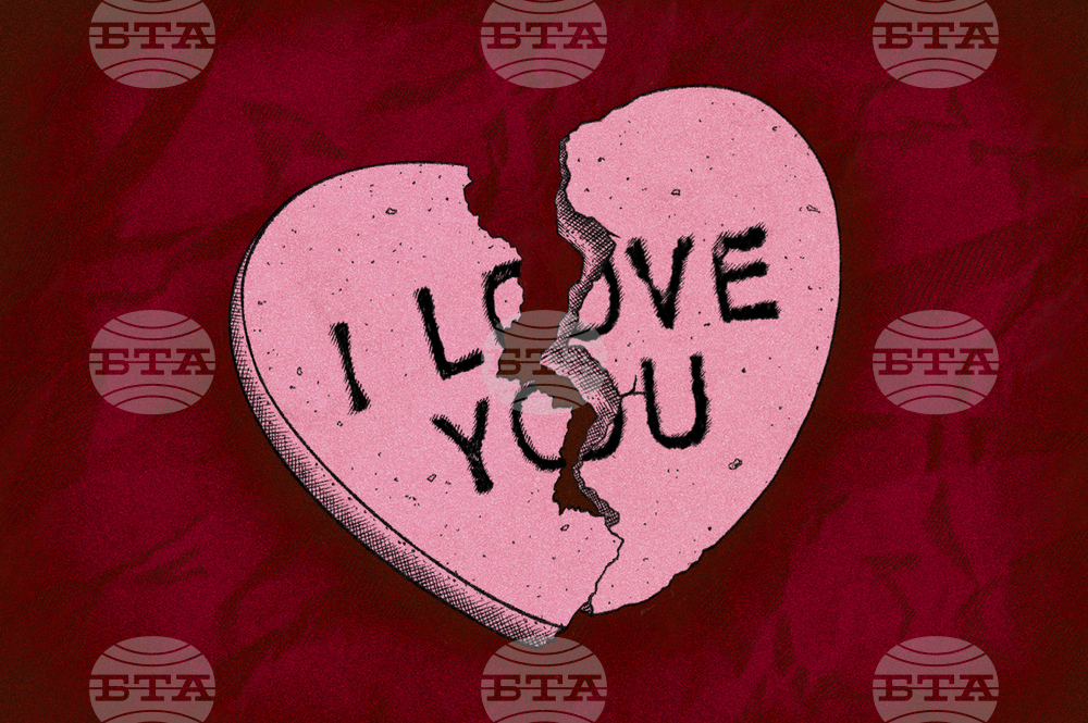 Повечето хора се влюбват два пъти през живота си, показва проучване