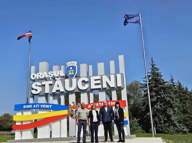 Делегация, водена от кмета Добрин Добрев, посети най-новия побратим на Разград – молдовското кметство Стаучени 