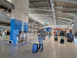 Нидерландия - летище „Айндховен“