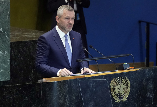 ТАСР: Президентът на Словакия описа като трагедия нападението с нож в училището в източната част на страната