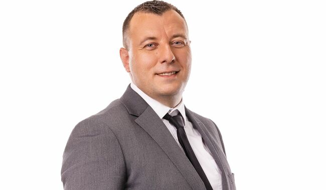 Възраждане“: Този, който изплаща лизинга да получи внесеното при кражба или пълно погиване на застрахован автомобил