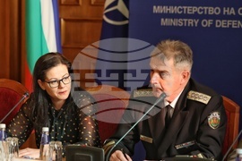 Министерство на отбраната - пресконференция