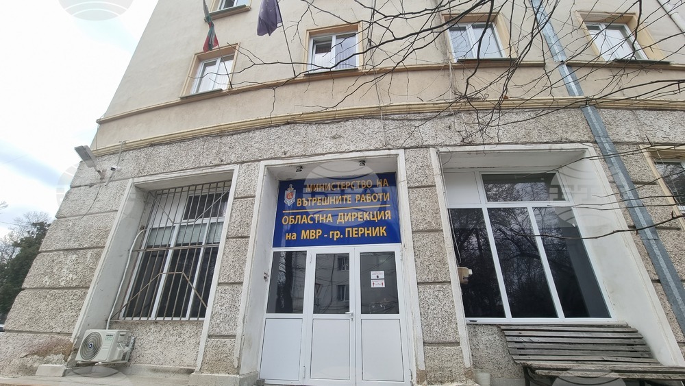 Непълнолетен, шофирал с 1,25 промила алкохол, установиха в Земен
