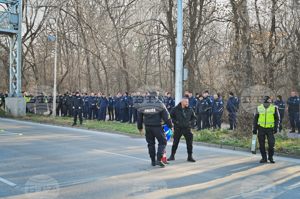 Пловдив - практически занятия на пловдивската полиция и жандармерия