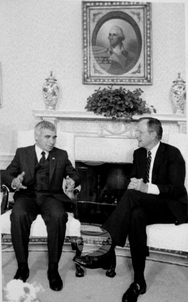 September 24, 1990: President Zhelyu Zhelev Becomes First Bulgarian Head of State to Visit US