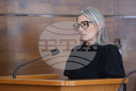 Върховен административен съд - дело за 35 влака - Красимира Стоянова