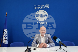 Национален пресклуб на БТА Ловеч - Стефан Тихолов - пресконференция