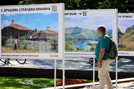 Варна - фотоизложба “България - магнетична и красива”