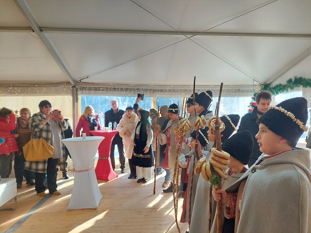 Община Видин: Фолклорният събор „Бъдник“ отново припомни рождественските традиции