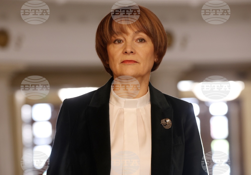 Централна избирателна комисия - брифинг - Росица Матева