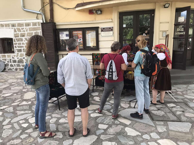 Община Банско: Запомнящо и с препълнен площад приключи програмата на Община Банско „Културни вечери: Традиции и изкуство“