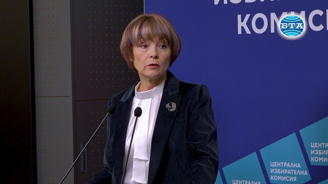 В 9353 секции в страната ще се гласува с машина на предсрочния парламентарен вот през октомври, каза Росица Матева