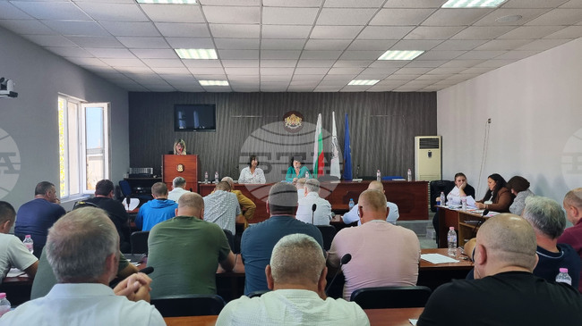 Омуртаг - Общински съвет - извънредно заседание