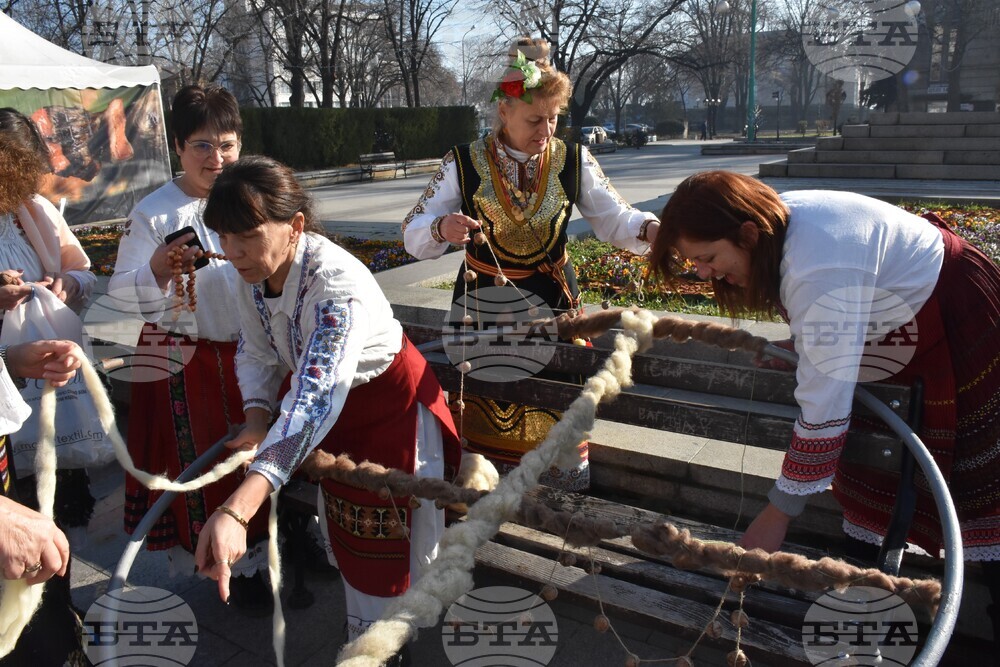 Видин - фолклорен събор "Бъдник"