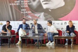 Варна - фестивал „Златна роза“ - филм „Не затваряй очи“ - пресконференция
