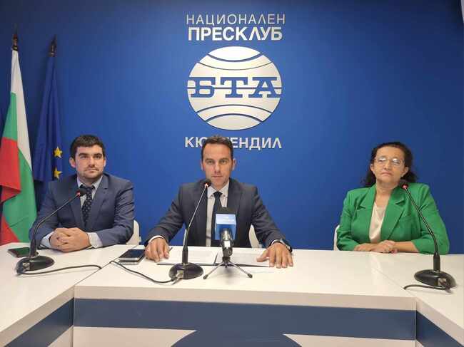 Пресконференция на коалиция "Продължаваме промяната - Демократична България" в Кюстендил
