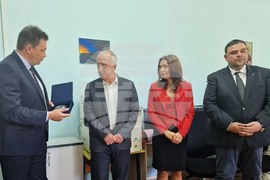 Петрич - СУ „Никола Вапцаров“ - нов директор