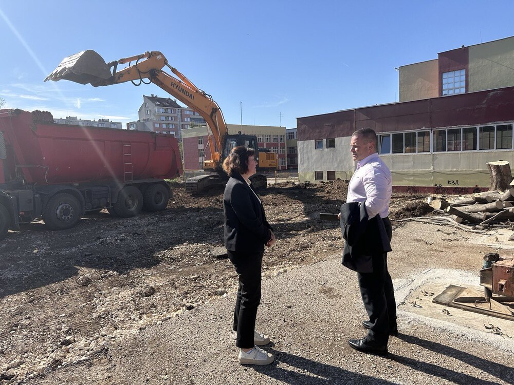 Община Русе: Пенчо Милков даде началото на строежа на новия корпус на СУ „Васил Левски“