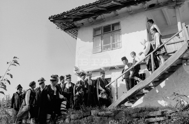 Коледари - сурвакари