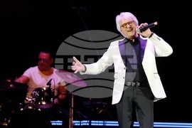 НДК - „Пеещи артисти 3“ - концерт - Орлин Горанов