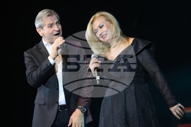 НДК - „Пеещи артисти 3“ - концерт - Дует „Шик"