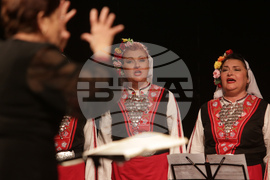 Хор „Мистерията на българските гласове“ - коледен концерт