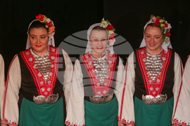 Хор „Мистерията на българските гласове“ - коледен концерт