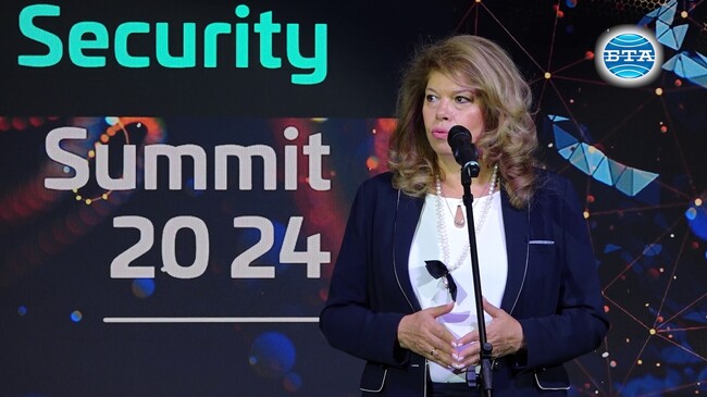 България може да се превърне в съвременен, модерен и изключително резултатен център за борба с киберпрестъпността, каза Илияна Йотова