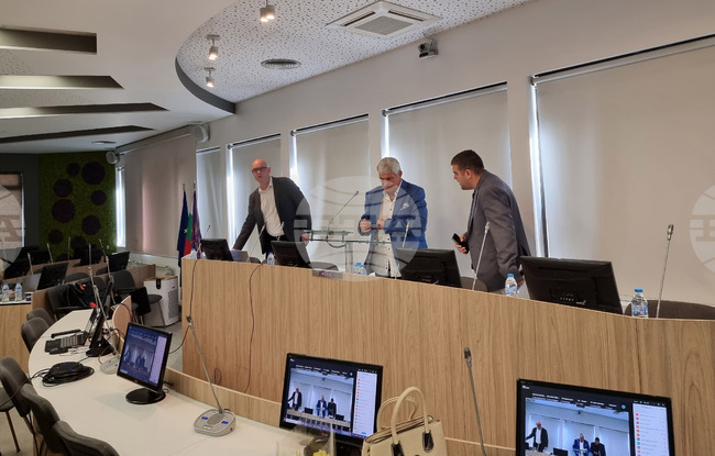 КНСБ - заседание