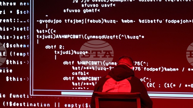 Хакери, свързани с Китай, атакуваха американски цели със зловреден софтуер на венецуелска тематика