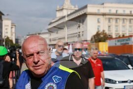 Автоинструктори - подкрепящи промените регулиращи обучението на кандидат-водачите