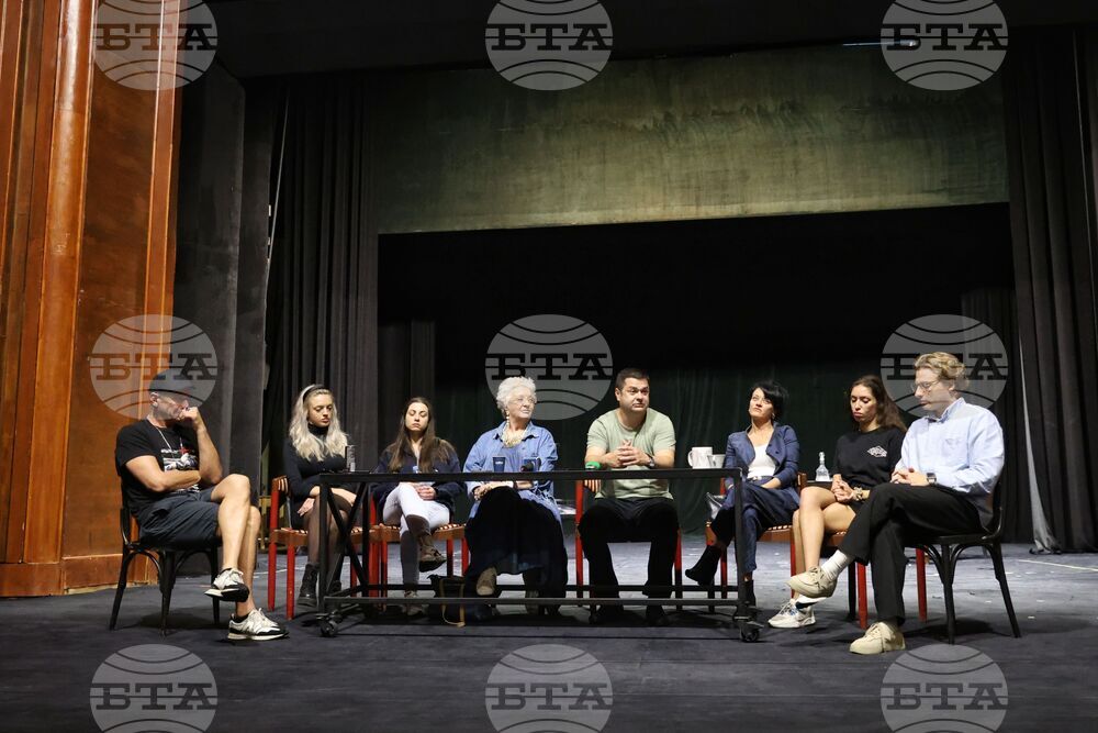 Бургас - Драматичен театър „Адриана Будевска" - пресконференция