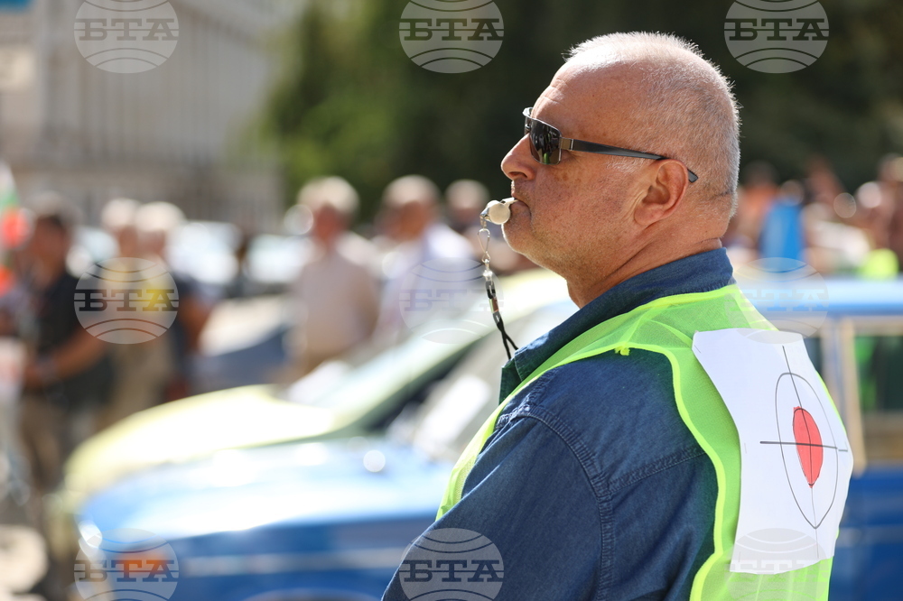 Демонстрация против промените в наредбата за обучение на шофьори