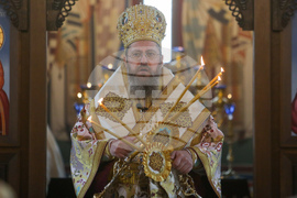 Храм „Рождество Христово" - архиерейско богослужение