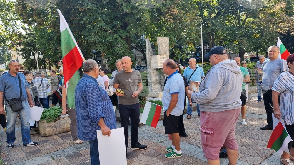 Добрич - ветроенергийни паркове - земеделски земи - протест